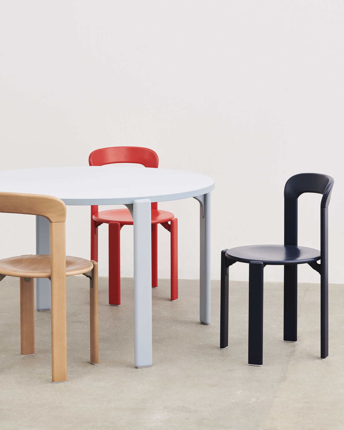 Table ronde Rey Ø 128 cm - Hay-vue studio 1-The Woods Gallery