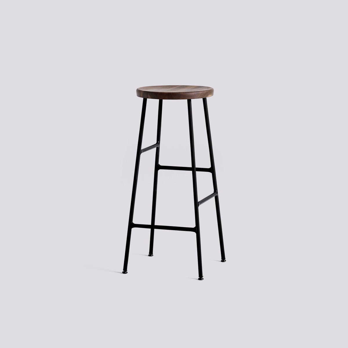 Tabouret Cornet High par Jonas Trampedach - Hay-Noir Assise Marron-The Woods Gallery