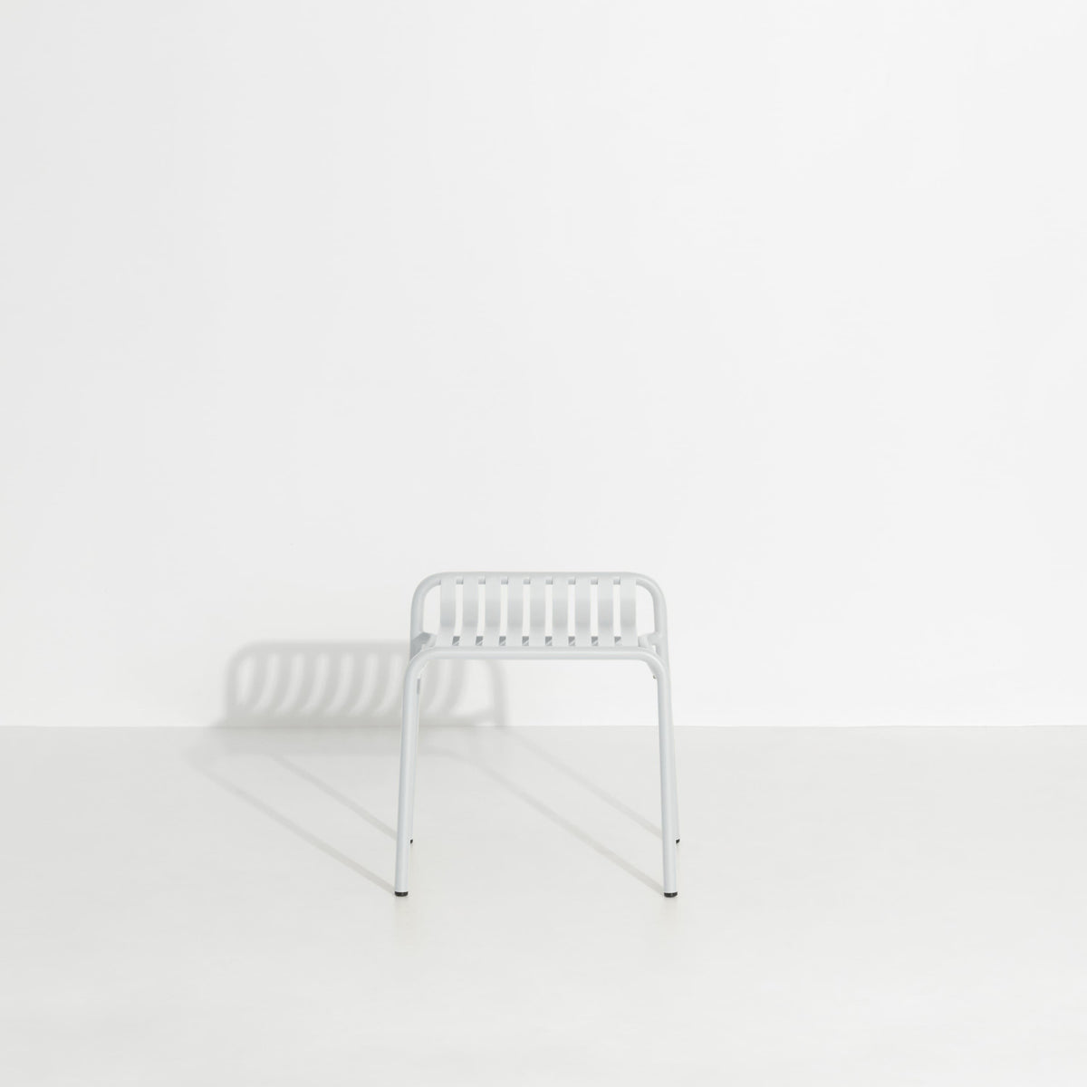 Tabouret Week-End de Studio Brichet-Ziegler - Petite Friture-Gris perle-The Woods Gallery