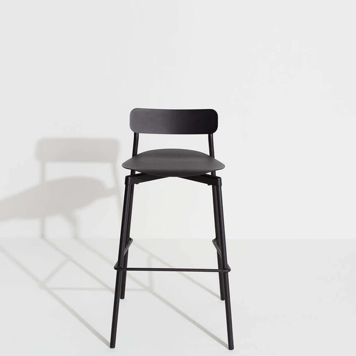 Tabouret de bar Fromme 75 cm de Tom Chung - Petite Friture-Noir-The Woods Gallery