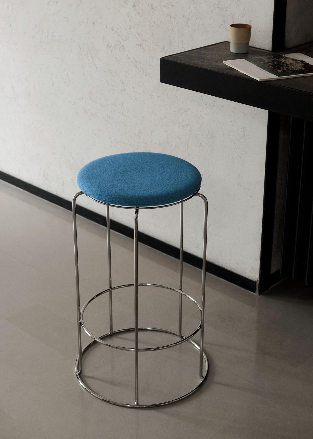 Tabouret de comptoir Wire VP15 de Verner Panton - &Tradition-The Woods Gallery