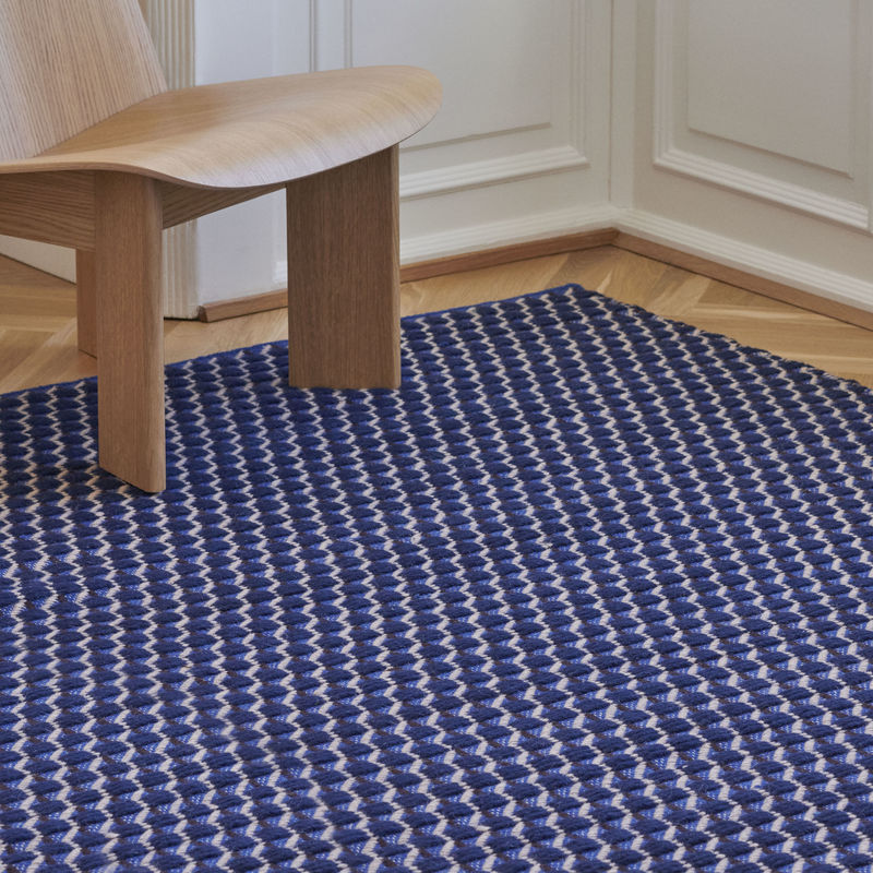 Tapis Channel tissu bleu tissé main - Hay-50 x 80 cm-The Woods Gallery