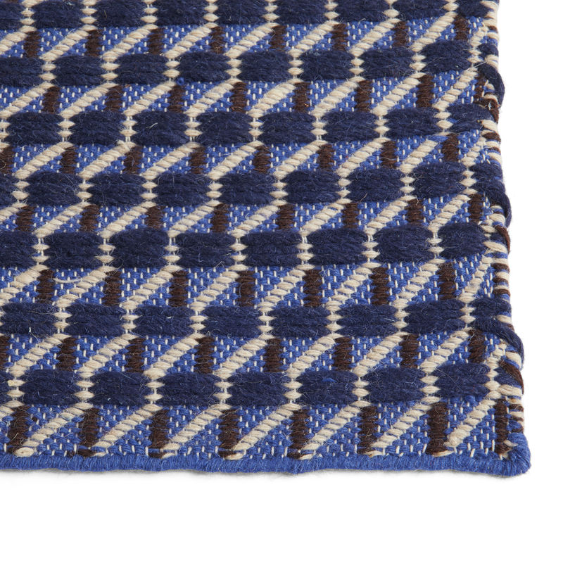 Tapis Channel tissu bleu tissé main - Hay-50 x 80 cm-The Woods Gallery