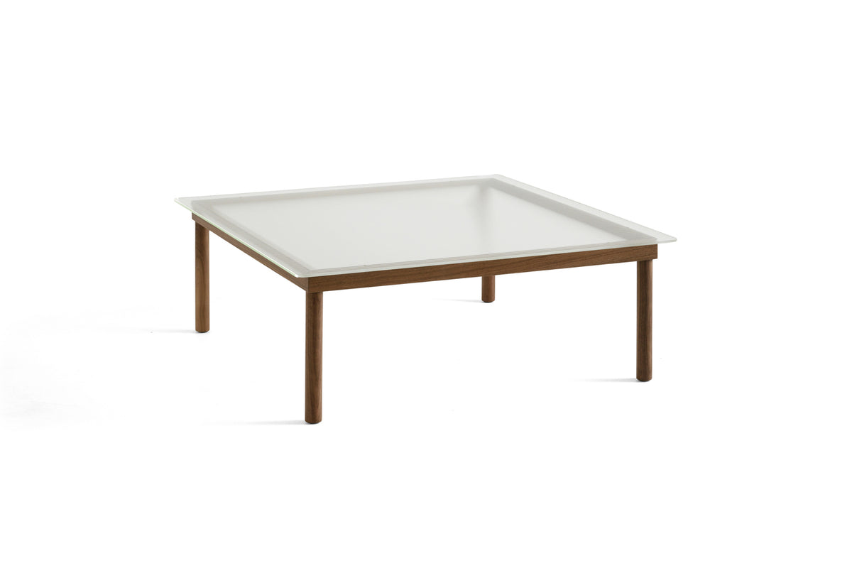 Table basse Kofi 100 x 100 cm, verre strié et piètement en noyer laqué
