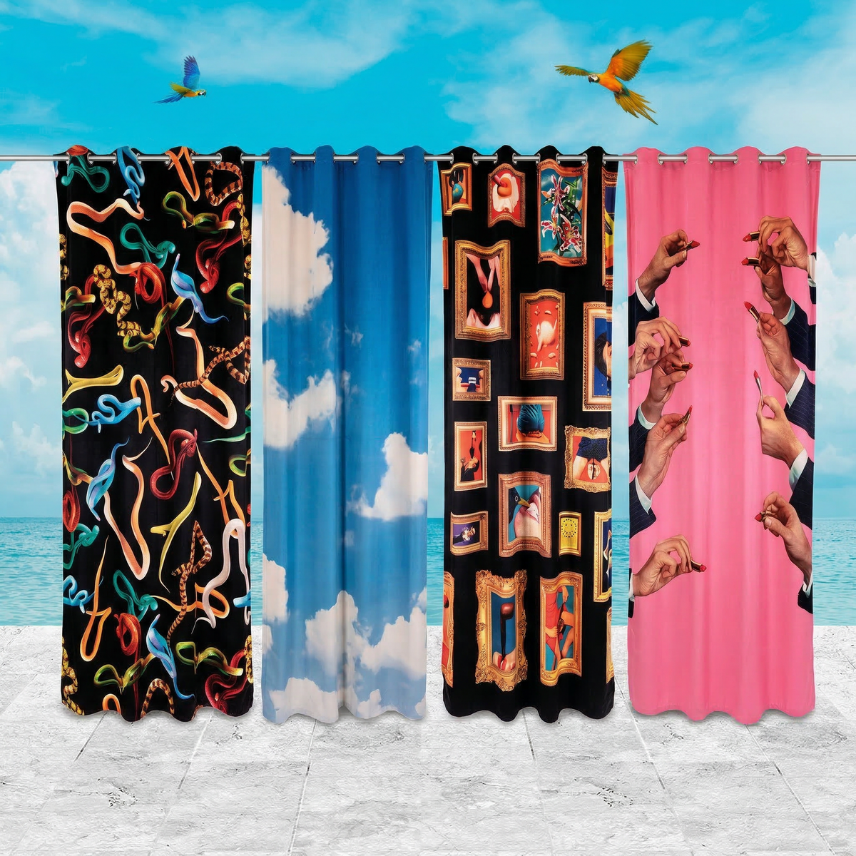 Rideau Snakes Black de ToiletPaper - Seletti-en situation, visuel de synthèse-The Woods Gallery