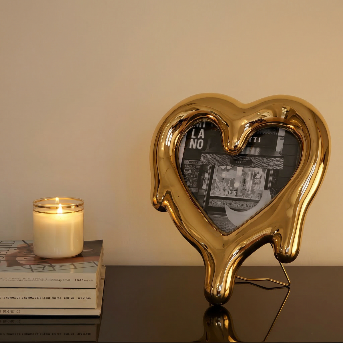 Cadre photo miroir Melted Heart de Marcantonio - Seletti-en situation, visuel de synthèse-The Woods Gallery
