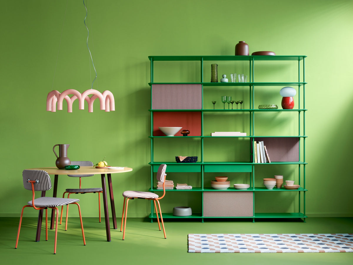 Bibliothèque Montana Free 666000 laquée Parsley près d&