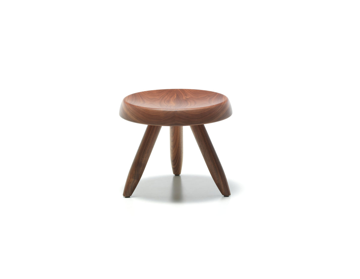 Tabouret Berger - Cassina-packshot en noyer Canaletto-The Woods Gallery