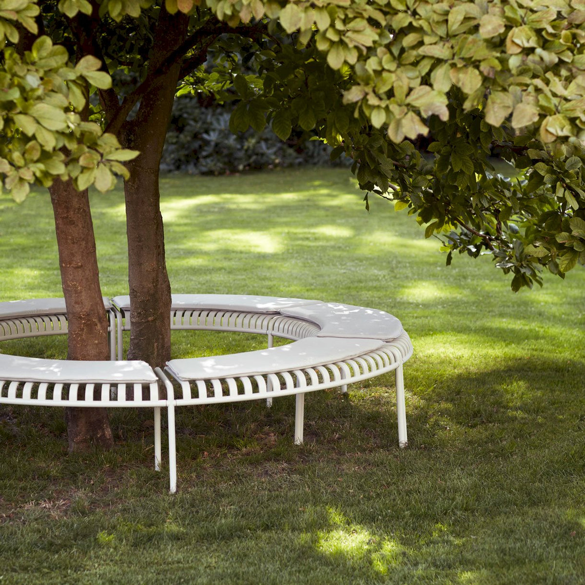 Appui-tête pour chaise longue Palissade - Hay-vue d’ambiance 3-The Woods Gallery