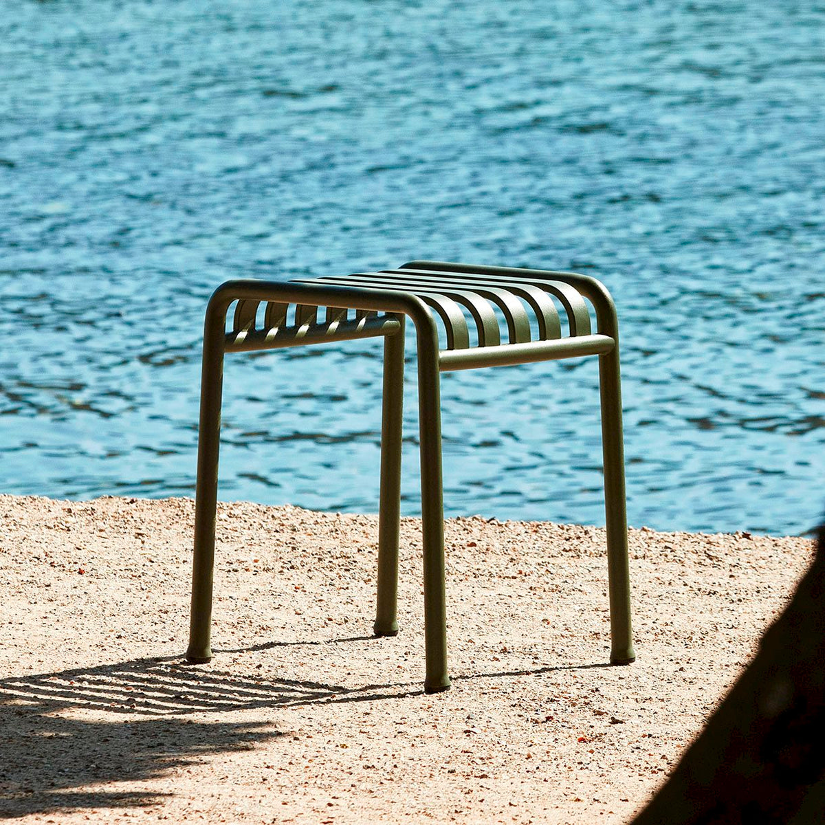 Tabouret Palissade - Hay-vue d’ambiance-The Woods Gallery