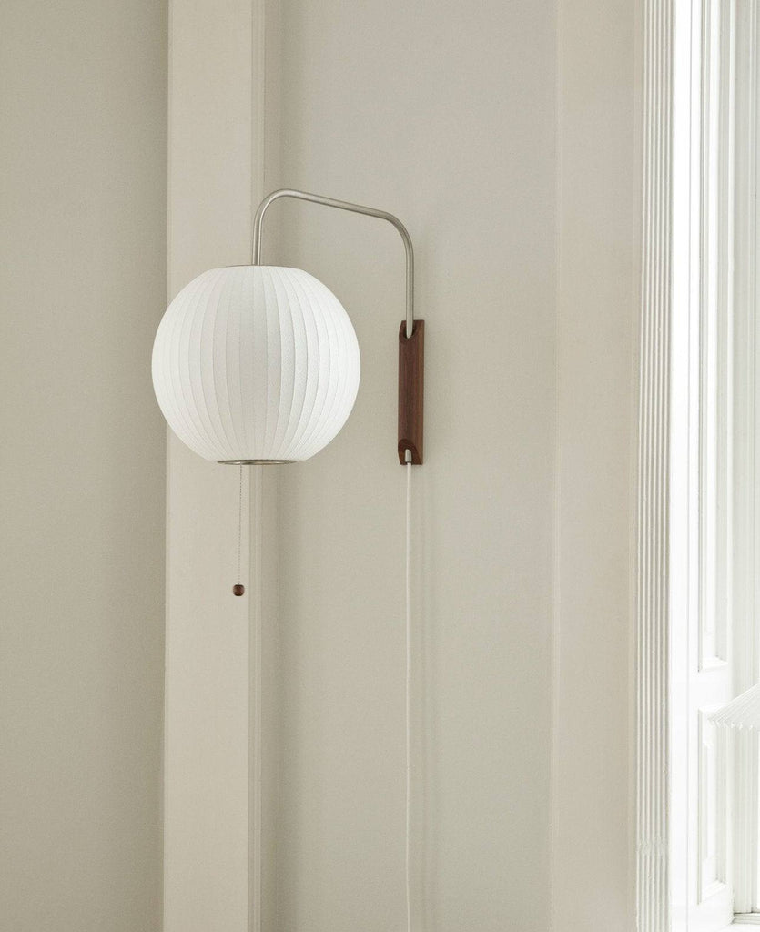 Applique murale "Ball Wall Sconce" de George Nelson - Hay-S W32.5 X D53.5 X H42.5-The Woods Gallery