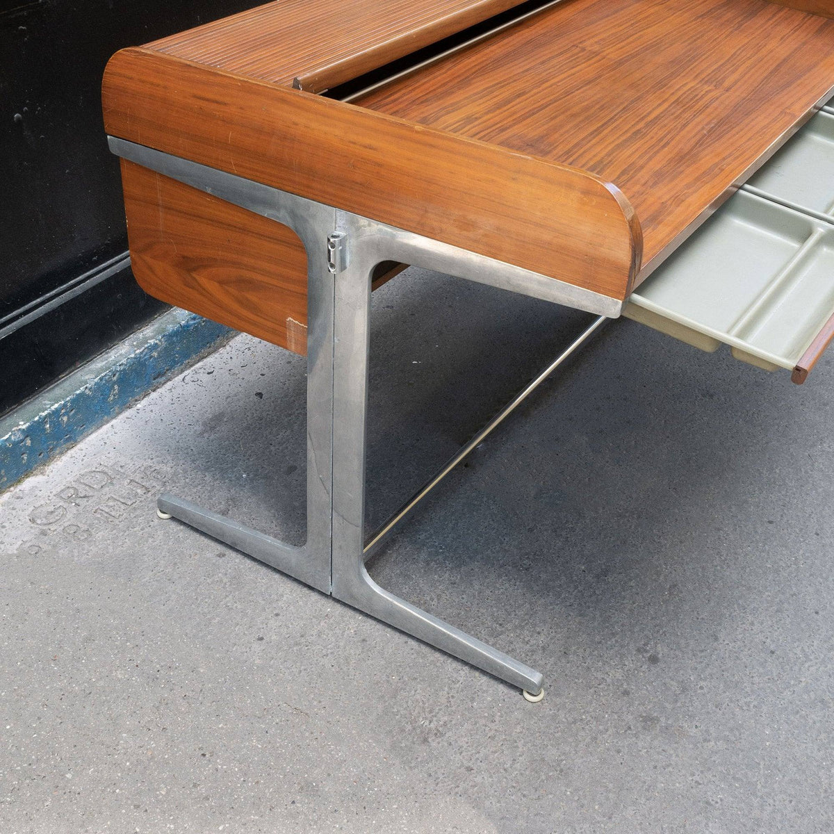 Bureau Action Office de George Nelson - Herman Miller - Vintage-The Woods Gallery