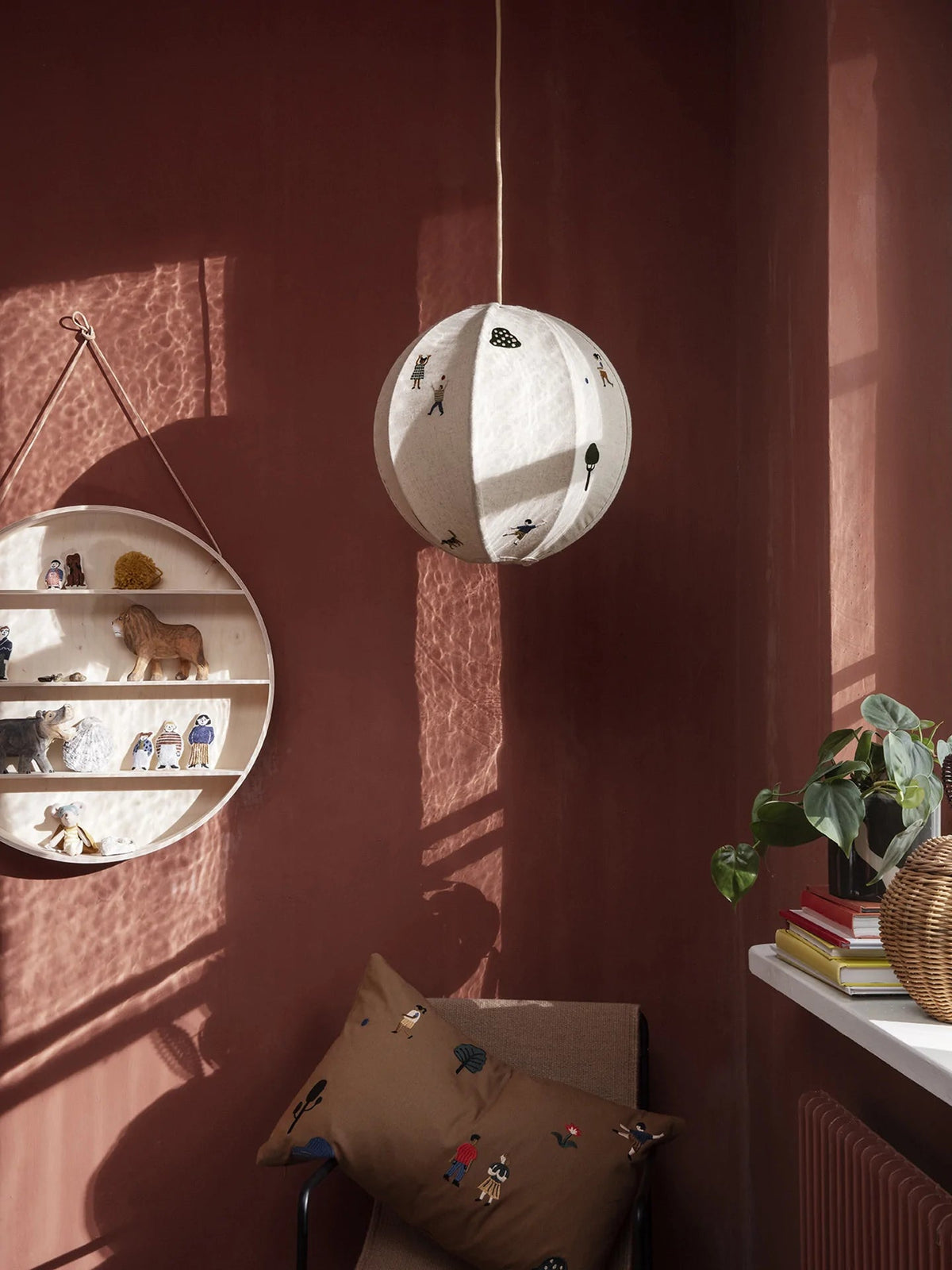 Étagère Ronde Dorm - Ferm Living-The Woods Gallery