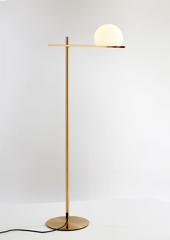 Lampadaire Circ - Estiluz-Noir-Utilisation intérieure-The Woods Gallery