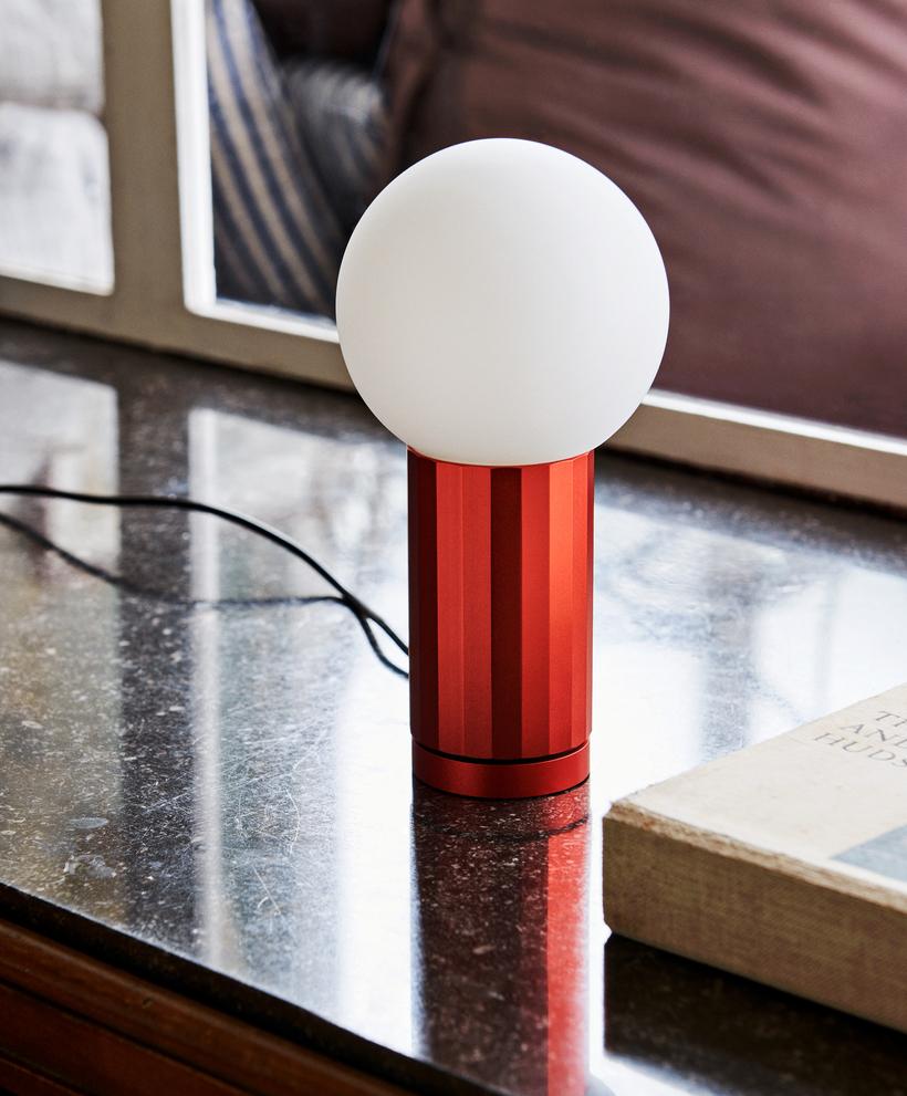 Lampe Turn On de Joel Hoff - Hay-Gris-The Woods Gallery