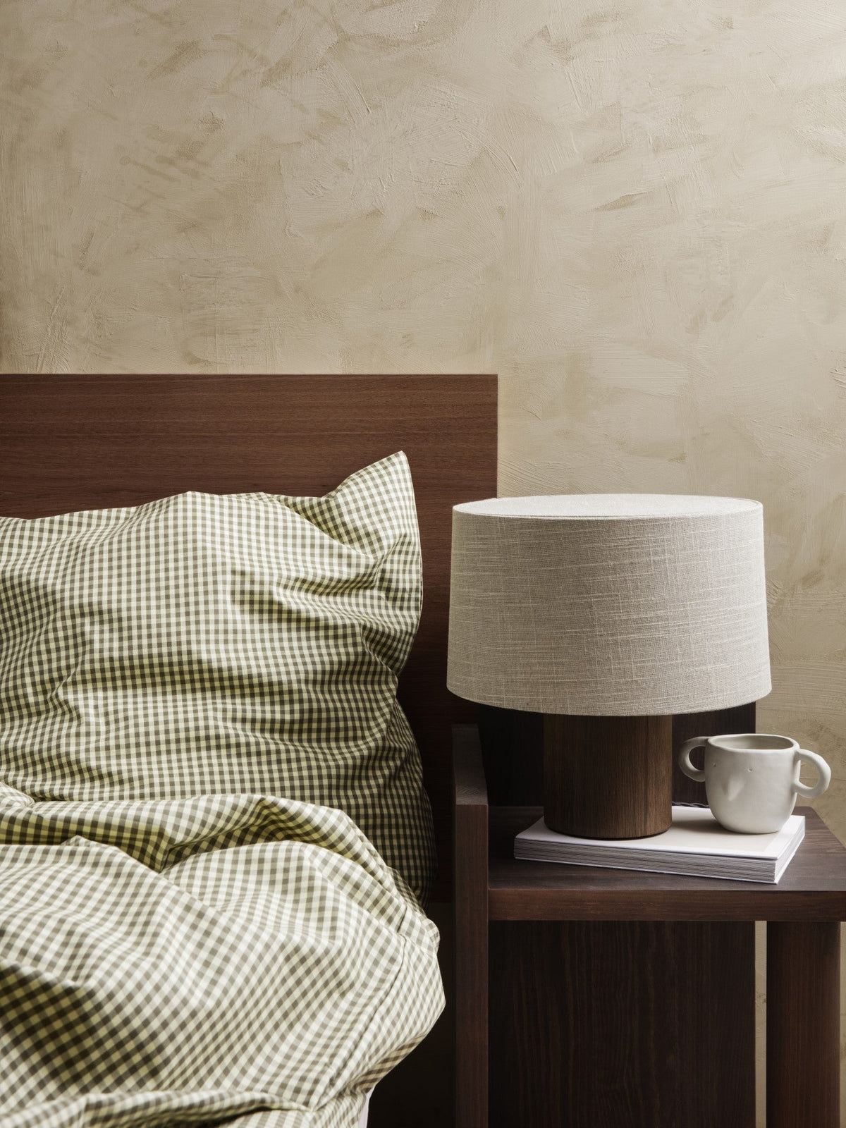 Lampe de table Post - Ferm Living-The Woods Gallery