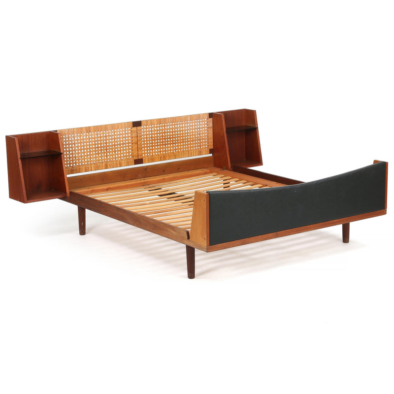 Lit GE701 de Hans Wegner - 220 x 200 cm - Getama - Vintage-The Woods Gallery