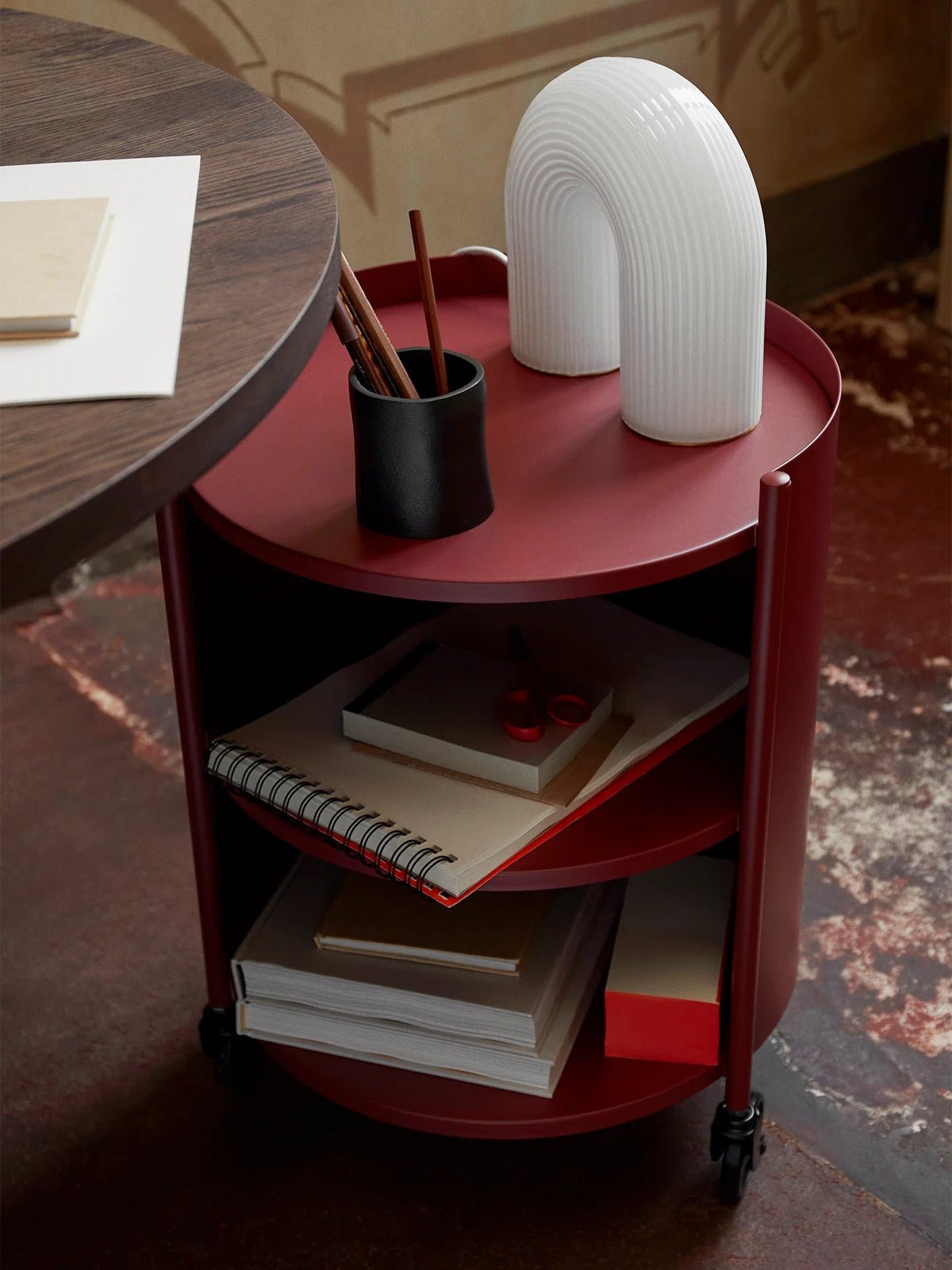 Meuble de rangement Ève - Ferm Living-Rouge-The Woods Gallery