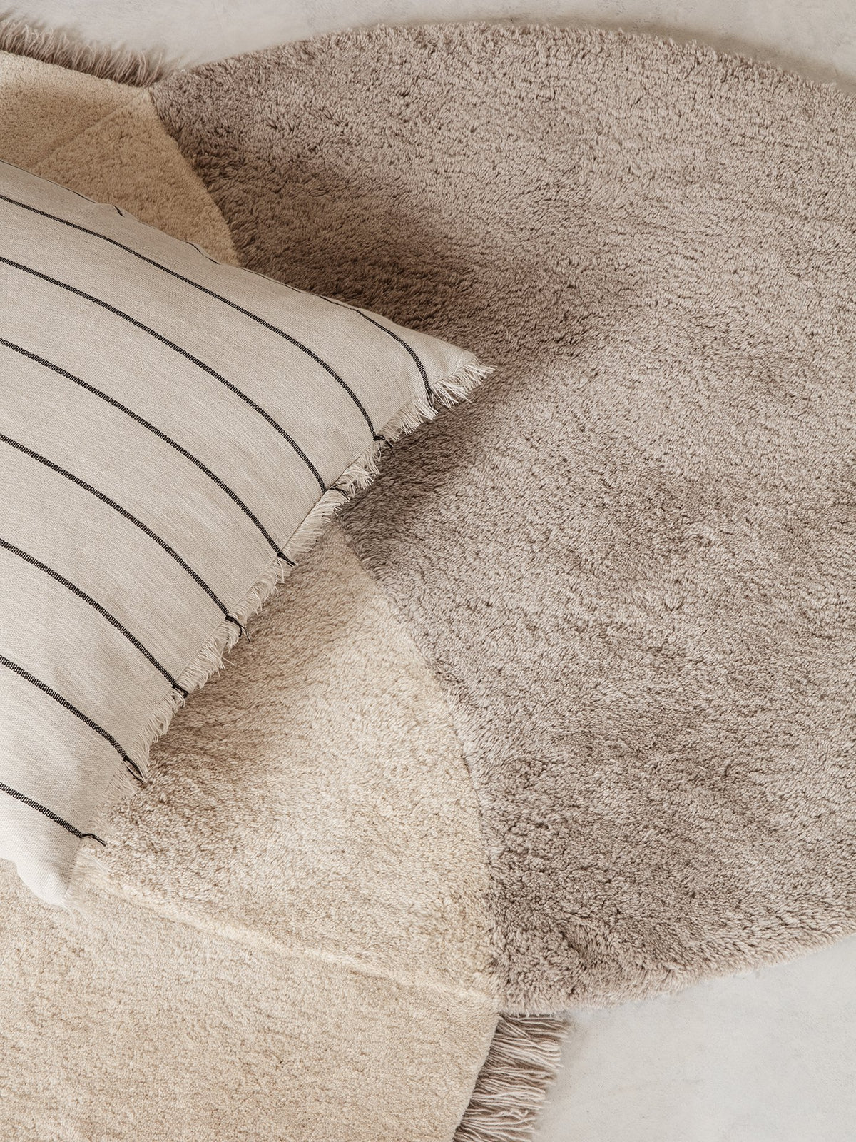 Tapis View beige - Ferm Living-The Woods Gallery