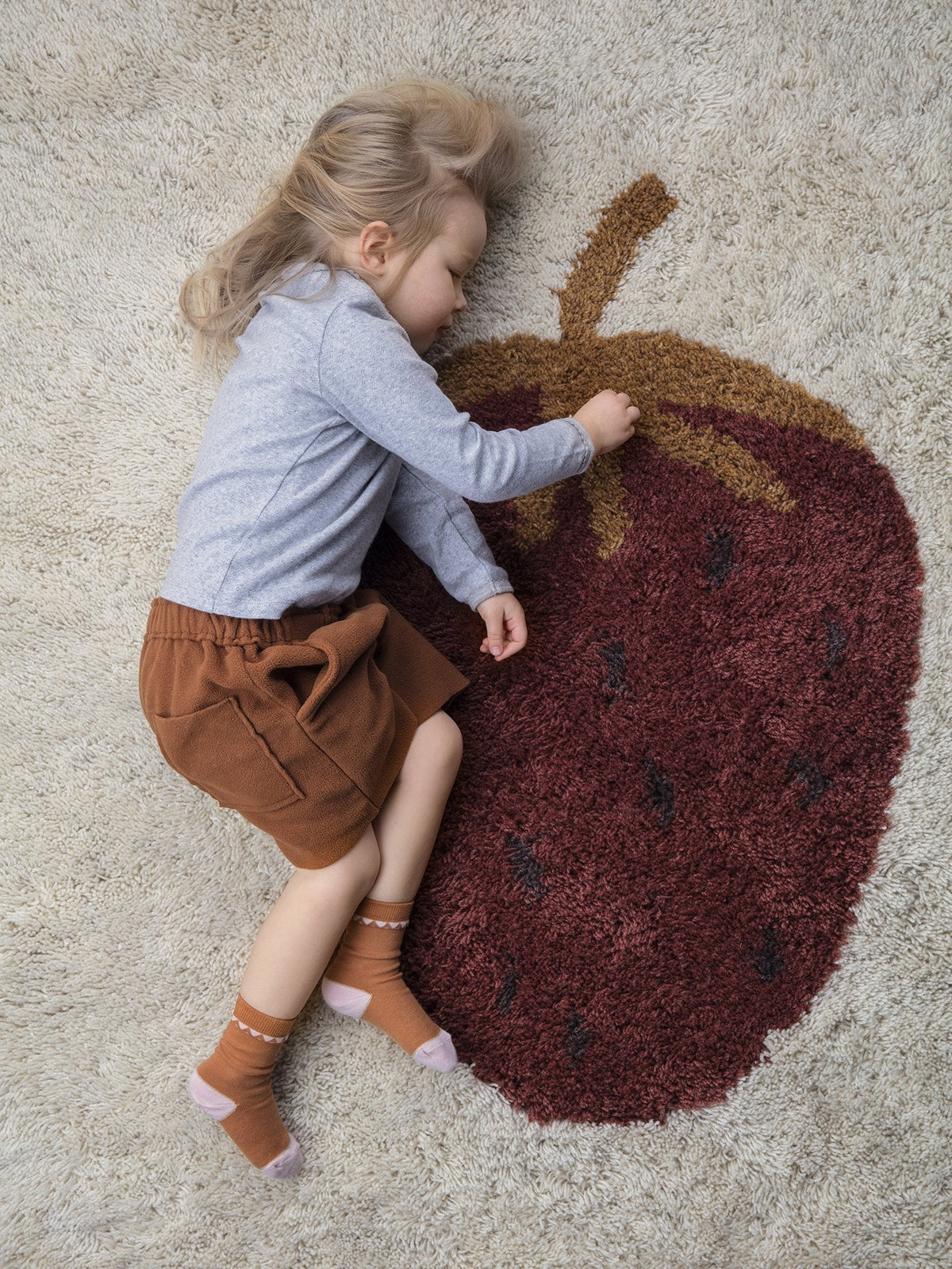 Tapis tuftés Ananas Fruiticana S de Trine Andersen - Ferm Living-Ananas-The Woods Gallery