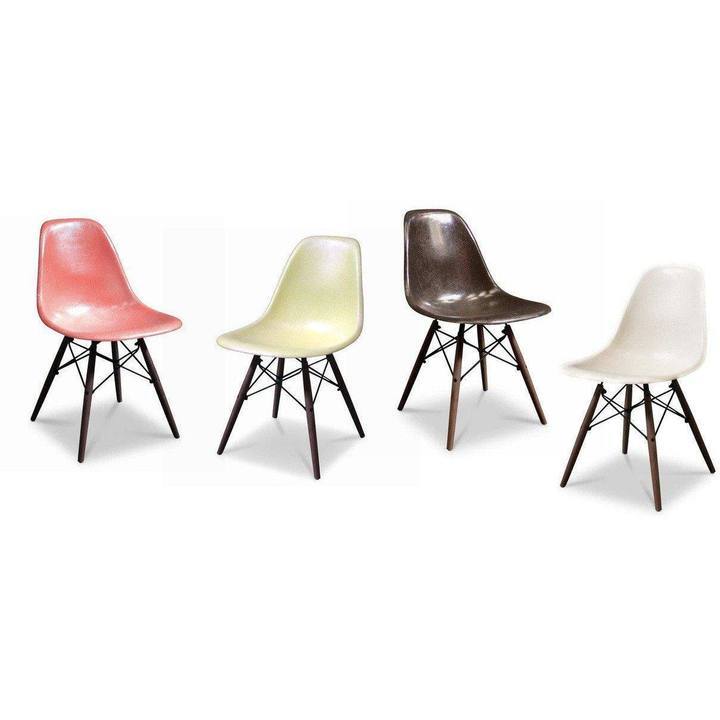 Chaises Eames DSW vintage - The Woods Gallery
