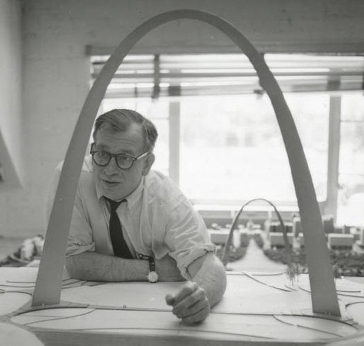 Eero Saarinen - The Woods Gallery