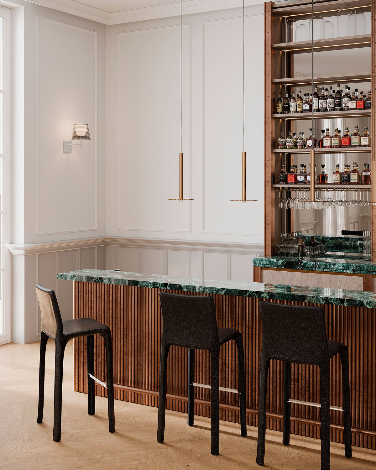 Tabouret de bar Cab 410 de Mario Bellini - Cassina-en situation à un bar, tabourets en cuir noir-Cassina