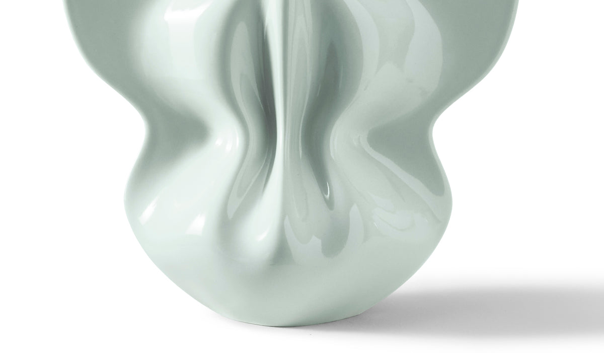 Vase Brolic de Bradley L. Bowers - Cassina-détail du col ondulé d&
