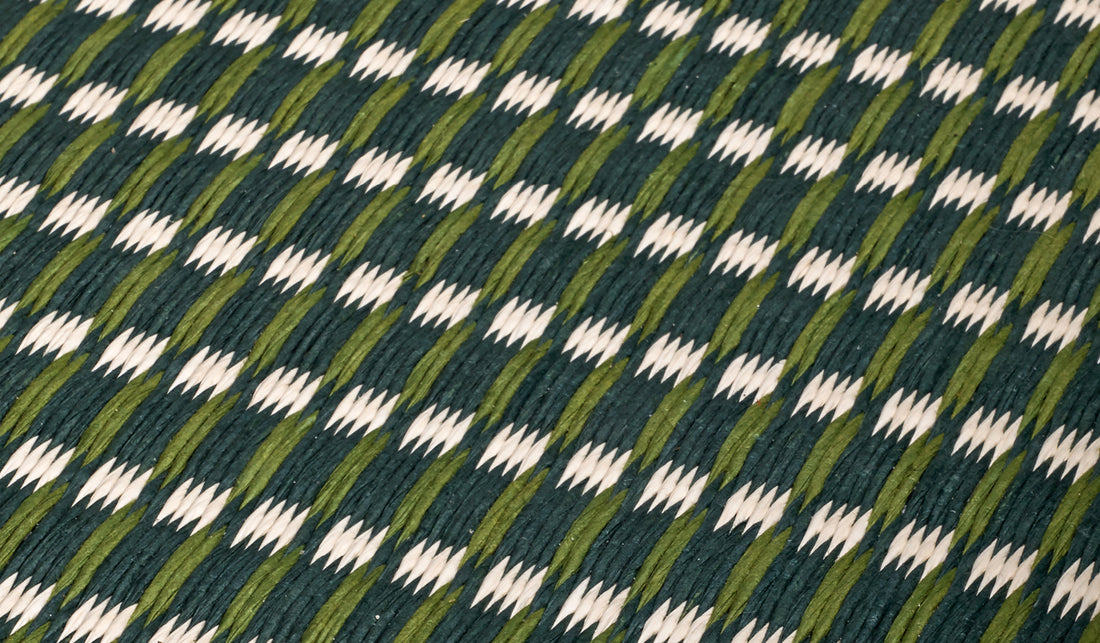 Tapis Shuttle de Karin Carlander - Cassina-détail du tissage vert et crème-Cassina