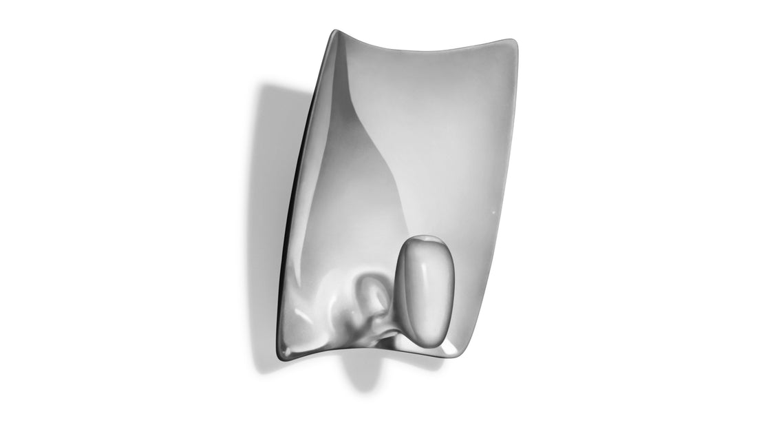 Applique Valor.S de Philippe Starck - Cassina-vue de trois quarts, forme chromée courbe-Cassina