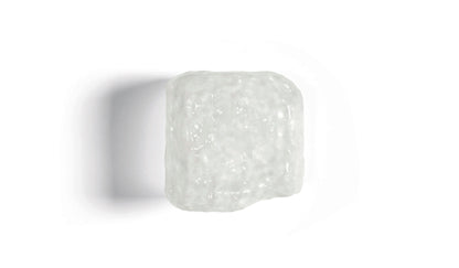 Applique Wax, Stone, Light de Linde Freya Tangelder - Cassina-vue de face, bloc de verre blanc texturé-Cassina