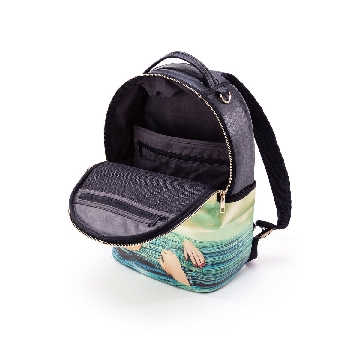 Sac à dos Seagirl de ToiletPaper - Seletti-vue 9-The Woods Gallery