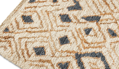 Tapis Ténéré en jute - Cassina-gros plan sur le motif de losanges bleu gris et beige-Cassina