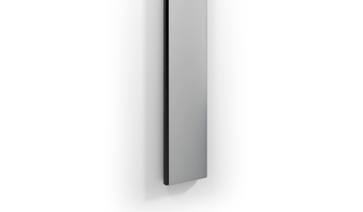 Miroir Otero de Studio Simon - Cassina-vue de profil, miroir fin à cadre noir-Cassina