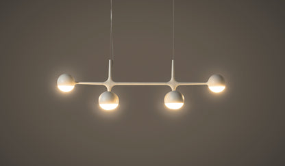 Suspension Dot Pattern Light de Charles et Ray Eames - Cassina-suspension blanche à sphères allumées sur fond sombre-Cassina