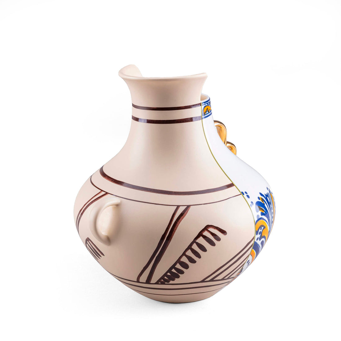 Vase Hybrid Nazca de CTRLZAK - Seletti-vue 2-The Woods Gallery