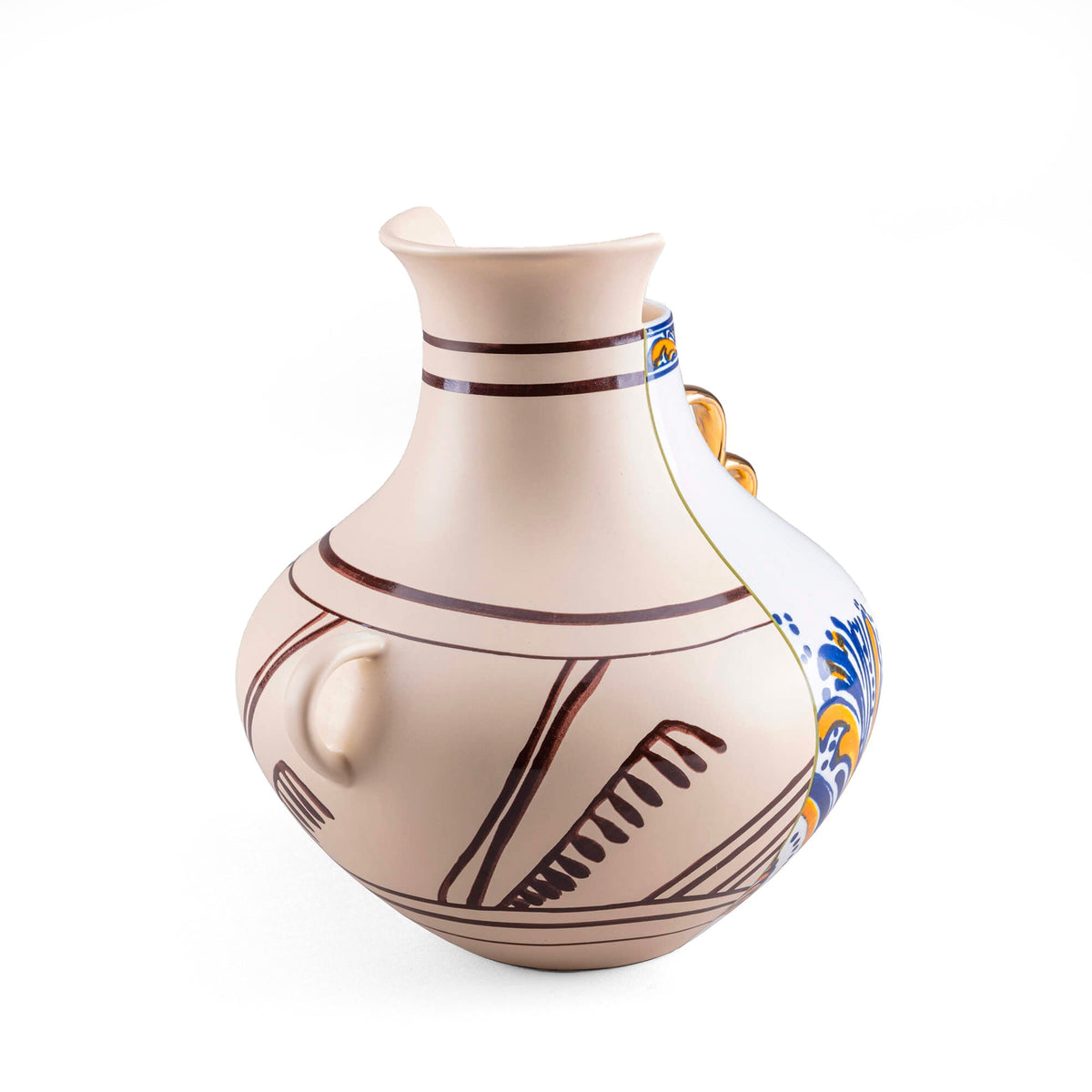 Vase Hybrid Nazca de CTRLZAK - Seletti-vue 2-The Woods Gallery
