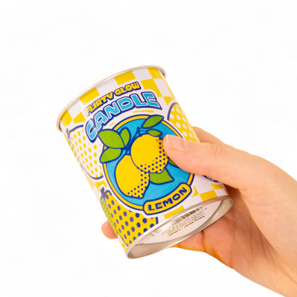 Bougie parfumée Flirty Glow Citron de Selab - Seletti-boîte tenue en main, échelle visible-Seletti