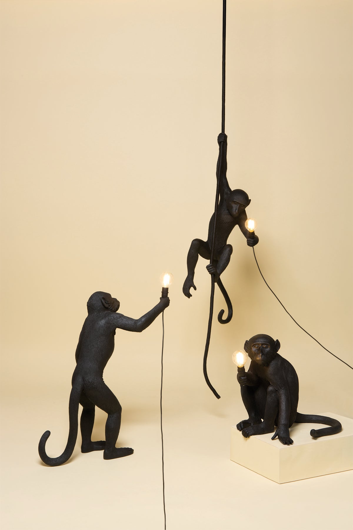 Lampe Monkey Lamp Standing de Marcantonio - Seletti-vue 8-The Woods Gallery