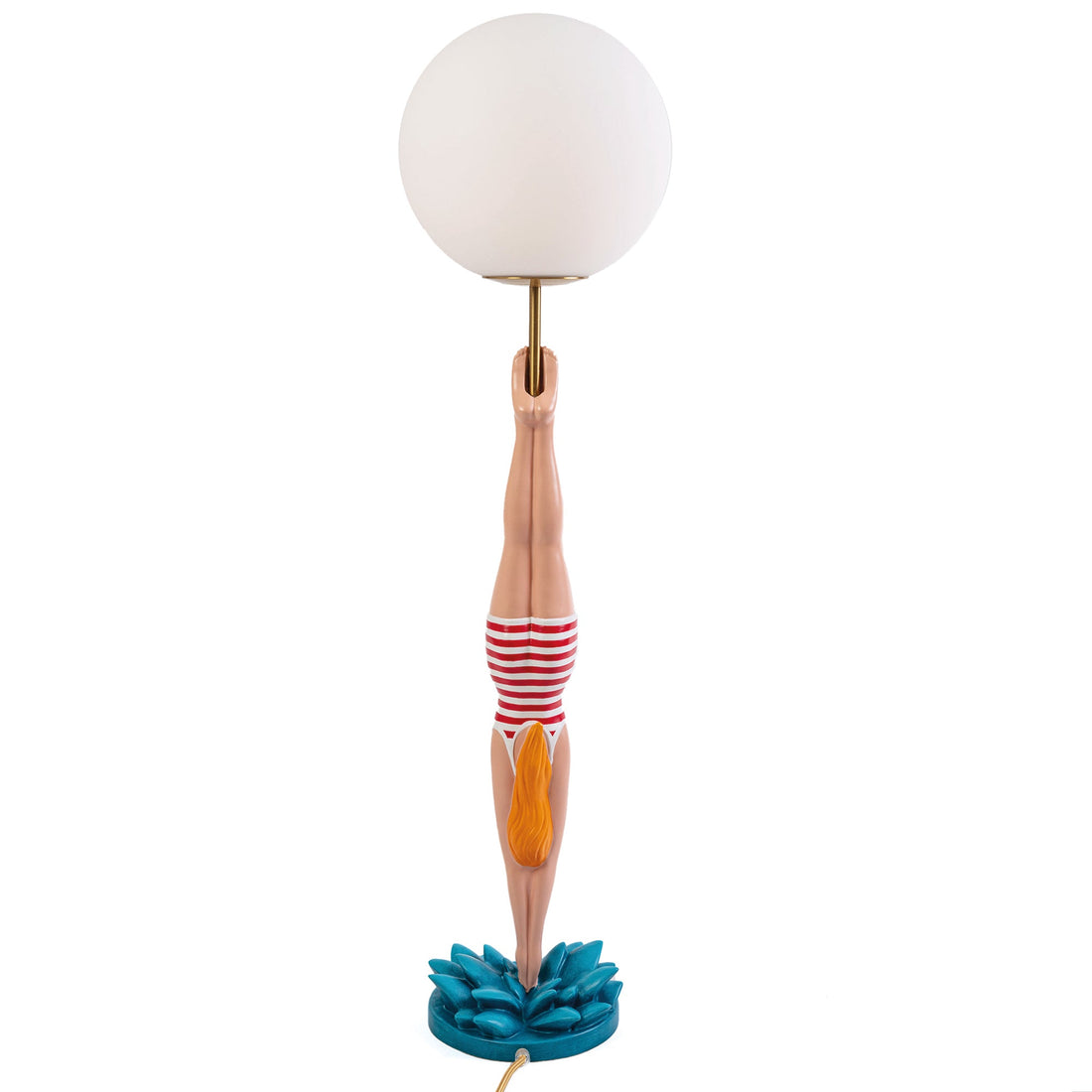 Lampe Lady Diver rouge de Simone Falcetta - Seletti-vue 1-The Woods Gallery