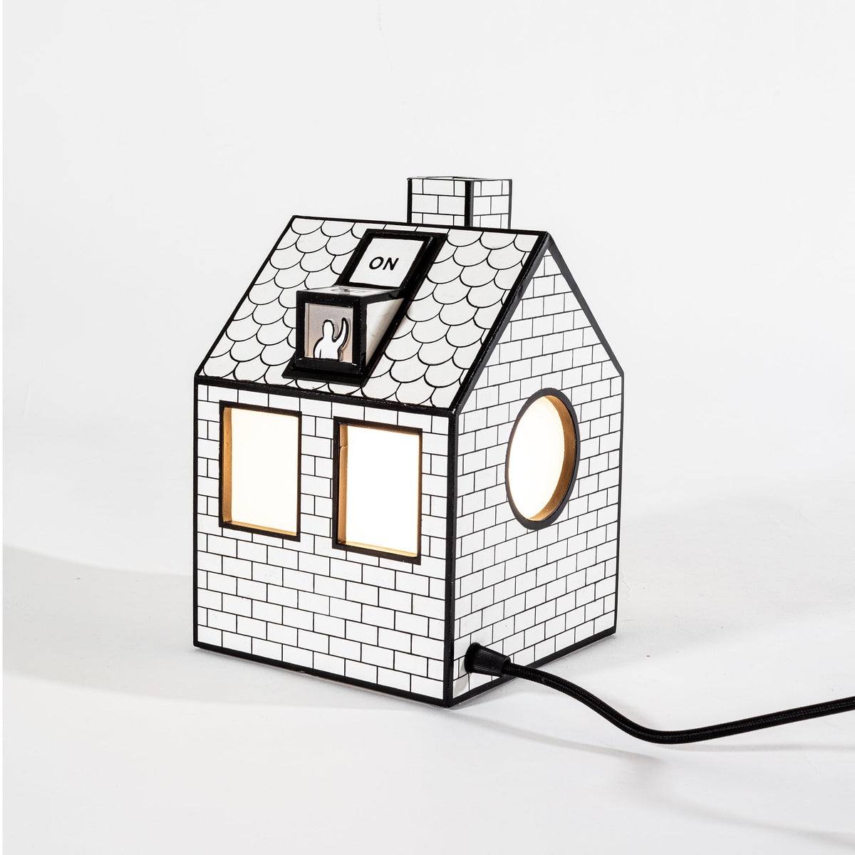 Lampe à poser On-Off de Tomas Schats - Seletti-vue 6-The Woods Gallery