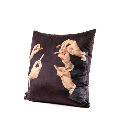 Coussin Lipsticks Black 67 x 67 cm de ToiletPaper - Seletti-vue 2-The Woods Gallery