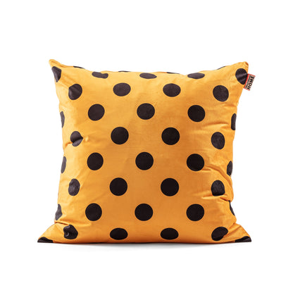 Coussin Pois 67 x 67 cm de ToiletPaper - Seletti-vue 1-The Woods Gallery