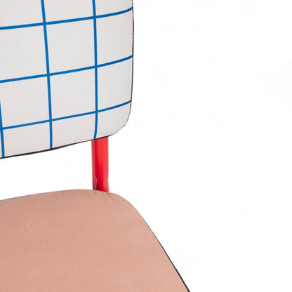 Chaise Super Chair de Hello Again - Seletti-Grille bleue, détail du dossier-The Woods Gallery