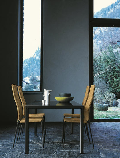 Chaise Lialta 2082 de Roberto Barbieri - Zanotta, vue 4