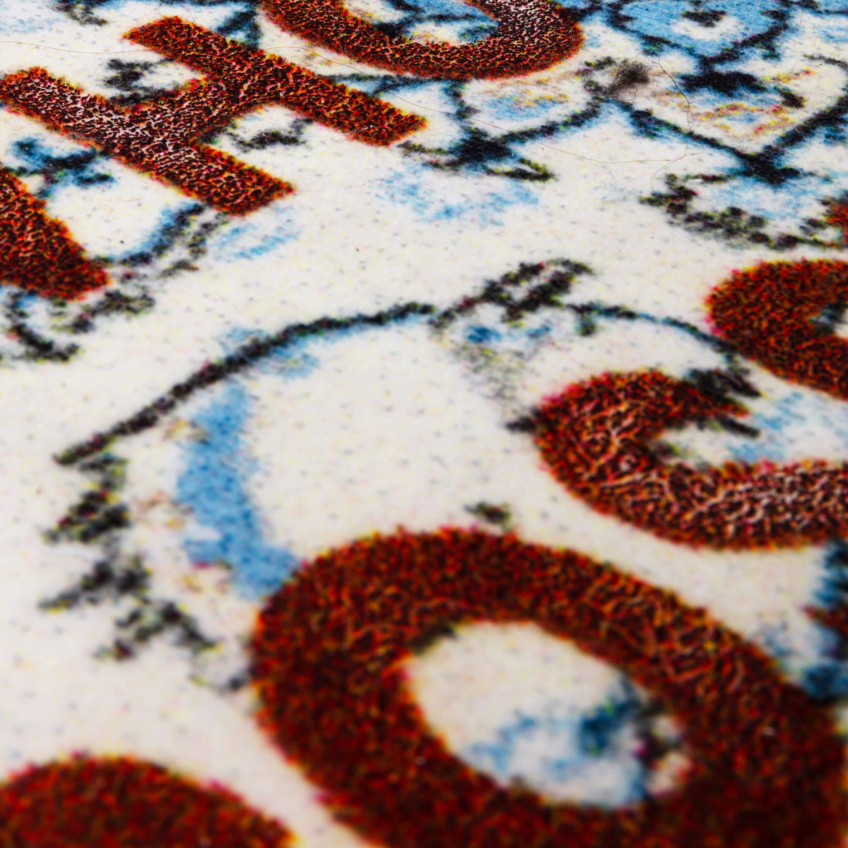 Tapis Burnt Carpet Impossible Things de Loredana Longo - Seletti-vue 3-The Woods Gallery