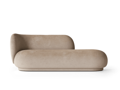 Canapé Rico Divan L Faded Velvet de Trine Andersen – photo officielle Ferm Living