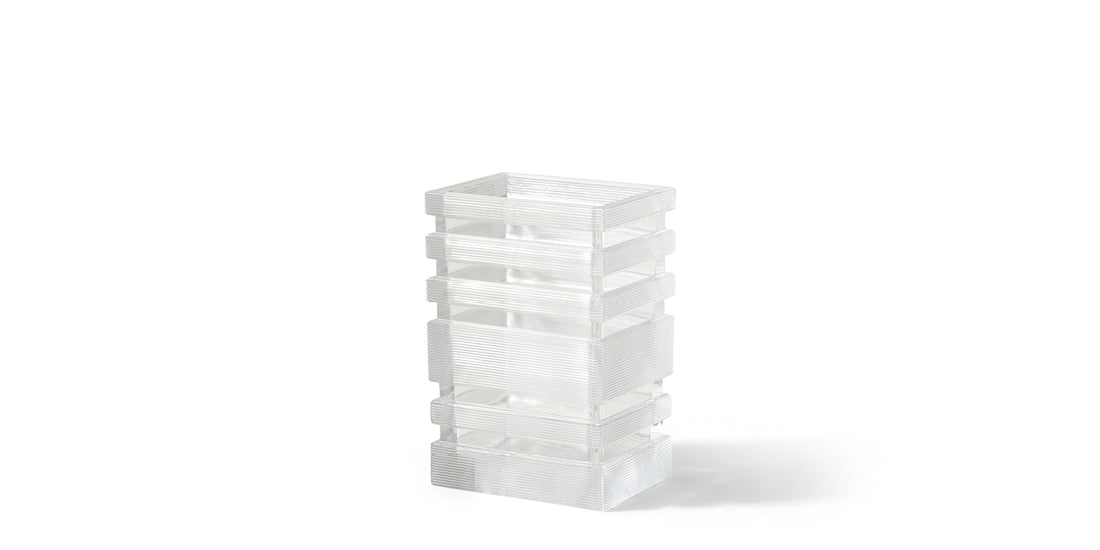 Vase Skyscraper de Bodil Kjær - Cassina-vue de face, vase en verre dépoli à lignes horizontales-Cassina