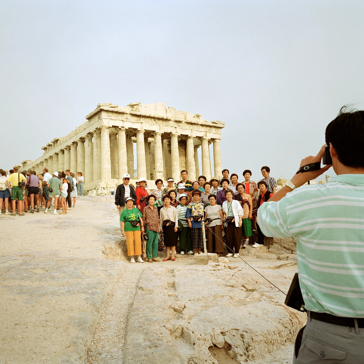 Affiche ATHÈNES "Small World" par Martin Parr - The Wrong Shop-Non encadré-The Woods Gallery
