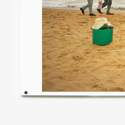 Affiche GOA "Small World" par Martin Parr - The Wrong Shop-Non encadré + kit-The Woods Gallery